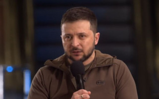 Зеленский дает пресс-конференцию в метро, трансляция