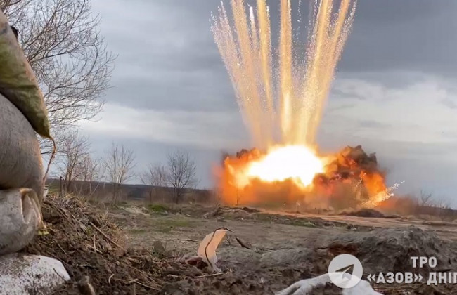 Известны детали взрыва в Днепре: саперы обезвредили неразорвавшуюся часть ракеты, видео