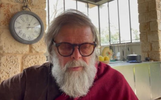 Борис Гребенщиков выпустил песню о ситуации в Украине: видео