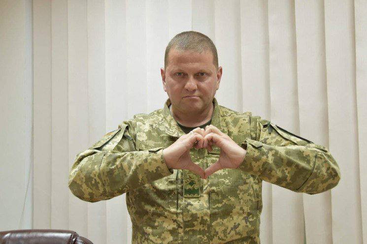 Головнокомандувач ЗСУ Залужний привітав українців з Великоднем: Ми переможемо – з нами Бог і ЗСУ