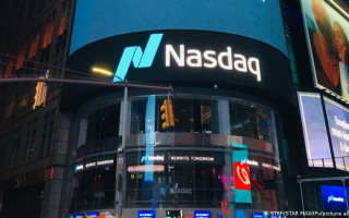 Одна з найбільших бірж Nasdaq припиняє роботу з інвесторами з Росії
