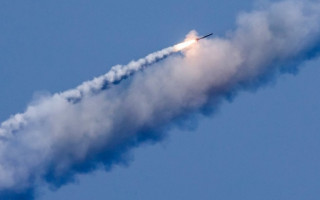 Сумарний залп — майже 60 ракет: Україну можуть «накрити» з моря «Калібрами», — розвідка