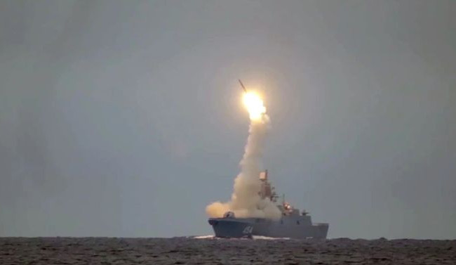 Оккупанты ракетами ударили по Ровенской области: подробности