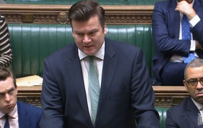 Украина имеет право наносить удары по стратегическим объектам в РФ, — британский министр