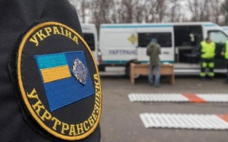 Укртрансбезпека повідомила, які пункти видачі дозволів на міжнародні вантажні перевезення працюють станом на 26 квітня