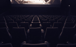 Половина российских кинотеатров может закрыться в ближайшие два месяца – эксперты