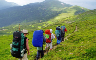 Украинцев предупредили о возможном схождении лавин в Карпатах