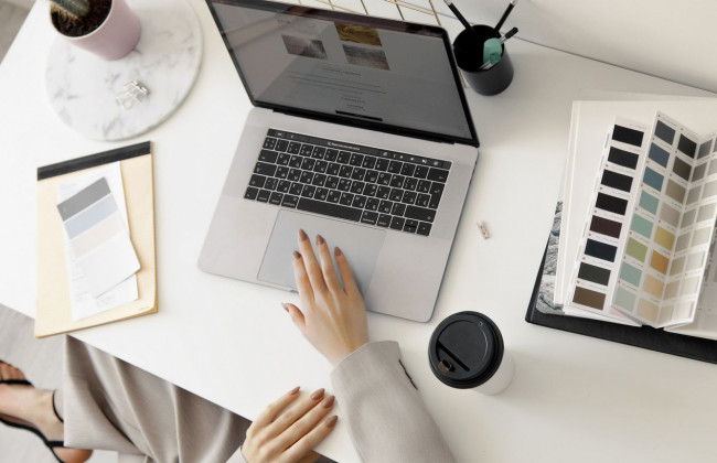 Больше половины украинцев вернулись к работе – опрос