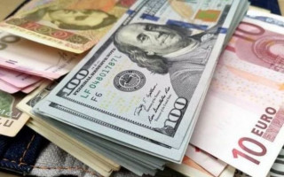 Что будет с курсом доллара и евро в ближайшие дни