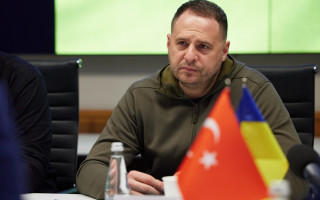 Єрмак зустрівся з головним радником Ердогана – говорили про гарантії безпеки, фото