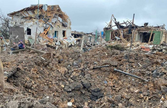 Згарища замість будинків: кадри зруйнованого села на Харківщині