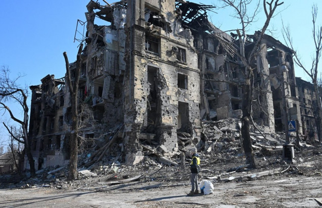 У Маріуполі окупанти видаватимуть дозволи про право перебування на вулиці