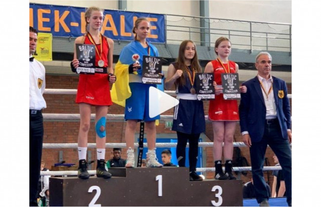 Юная украинка посвятила ВСУ победу на турнире по боксу