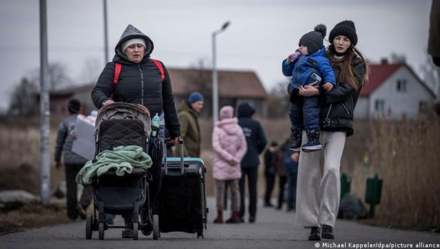 Польша планирует продлить срок выплат для украинцев