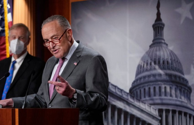 Пакет помощи на $33 млрд: в США хотят добавить положение о конфискации активов российских олигархов