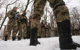 Перестрілка бурятів з чеченцями: у Херсонській області вороги не поділили здобич