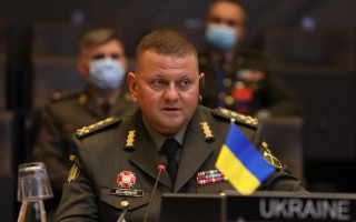 Залужный анонсировал отказ ВСУ от советского оружия и переход на образцы НАТО