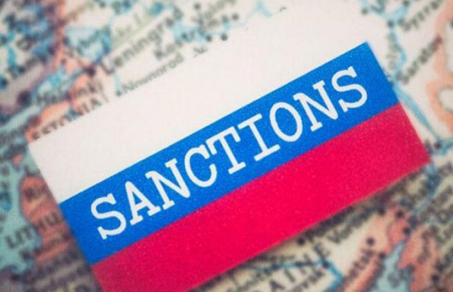 ЕС введет новые санкции против России и Беларуси, — журналист