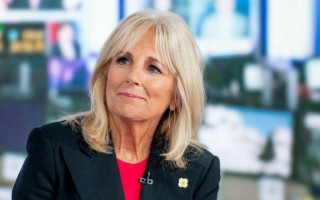 Первая леди США летит в Европу ради встречи с украинскими беженцами