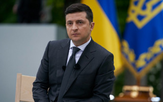 Зеленский раскритиковал Грецию и Турцию за российских туристов