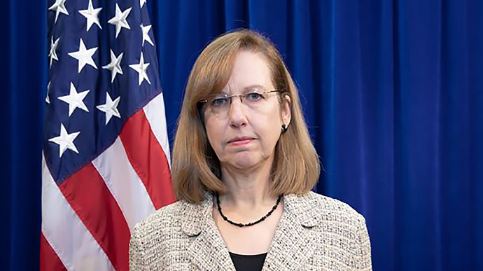 До кінця травня посольство США може повернутися до Києва – Крістіна Квін