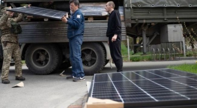 Ілон Маск передав Україні системи збереження енергії та сонячні панелі