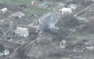 «Попрямували до пекла»: нацгвардійці ефектно знищили ворожий танк, відео