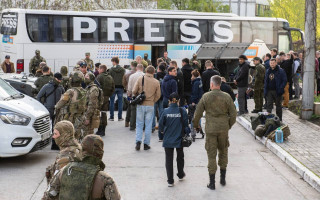 На Запорожскую АЭС оккупанты привезли более 50 журналистов, фото