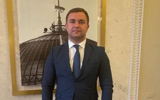 «Слуга народу» виключила зі складу фракції Олексія Ковальова