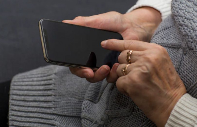 Под Киевом 70-летняя женщина успешно наводила артиллерию ВСУ на оккупантов