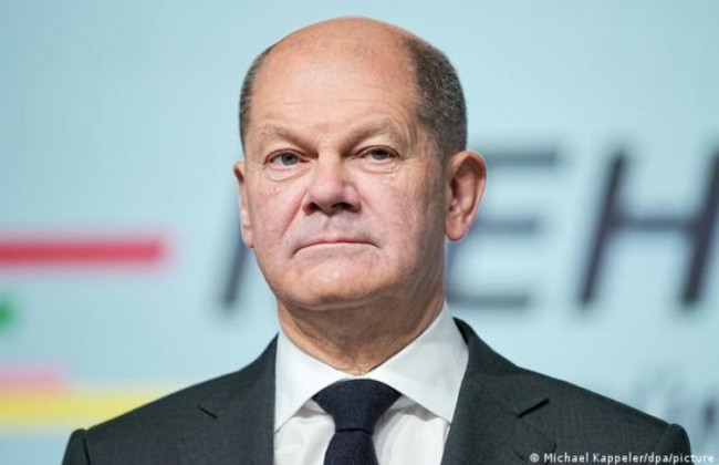 Канцлер Германии объяснил, почему не едет в Киев