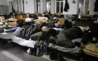 Люди в нелюдських умовах: як виглядає «фільтраційний табір» для маріупольців