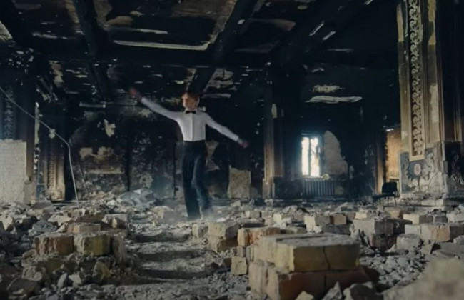 «Сирены оборвали наш сон»: Эд Ширан и «Антитела» выпустили совместное видео