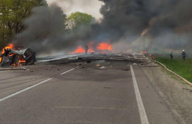 Масштабное ДТП в Ровенской области: полиция установила личности 38 участников автокатастрофы