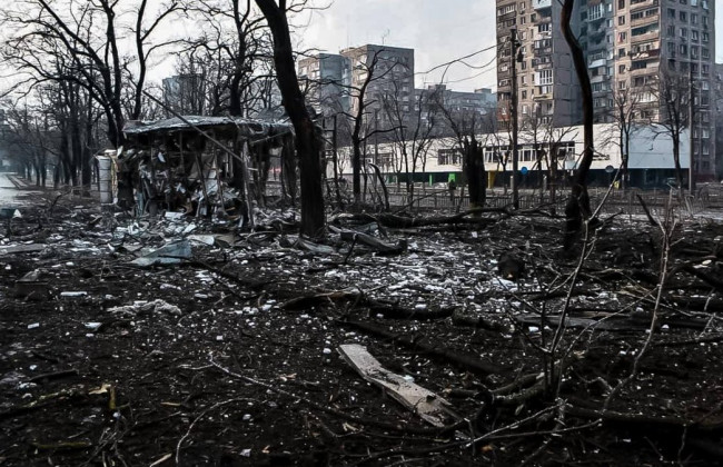 Окупанти готують «парад» у зруйнованому Маріуполі, — розвідка