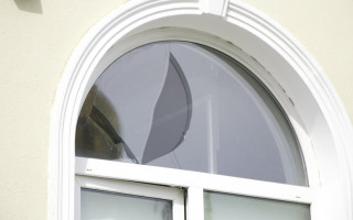 В Одессе обломки ракет повредили монастырь УПЦ МП: фото