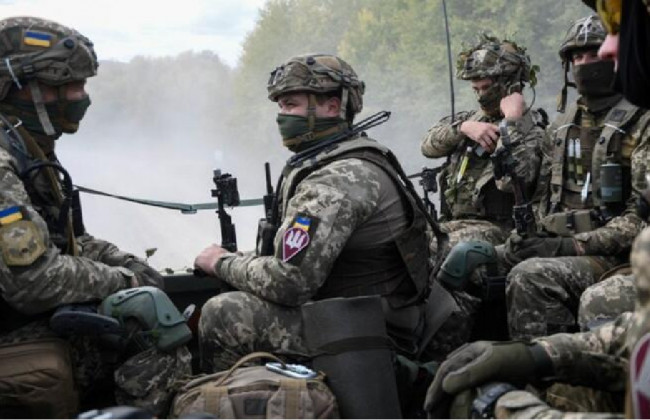 ЗСУ знищили ворожий пункт управління і три склади з боєприпасами, відео