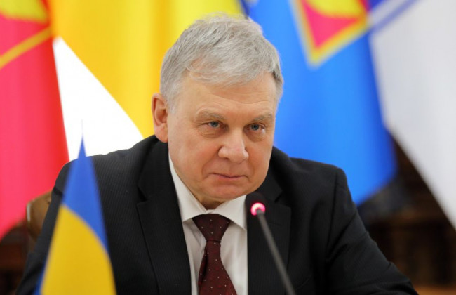 Зеленський призначив послом у Словенії екс-міністра оборони, якого звинувачували у провалі закупівель для армії