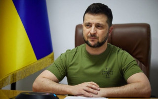 «Исторический шаг», – Зеленский отреагировал на подписание Байденом закона о ленд-лизе