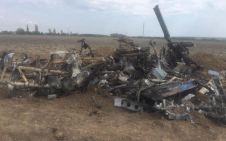 Осталась лишь кучка металлолома: ВСУ уничтожили российский вертолет Ка-52, фото