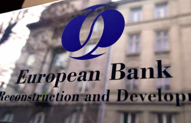 ЕБРР ухудшил прогноз падения экономики Украины в 2022 году и улучшил – в следующем