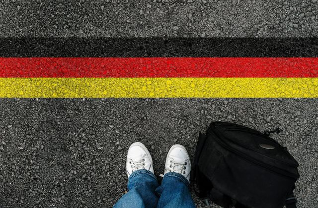 Помощь беженцам в Германии: что нужно знать при минимальной занятости