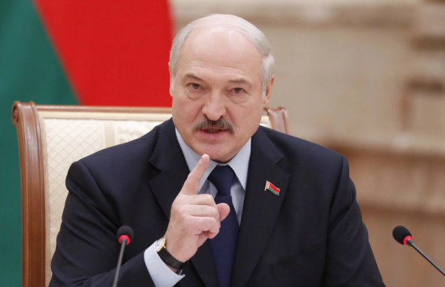 Лукашенко задумался о том, какая война будет в Беларуси, видео