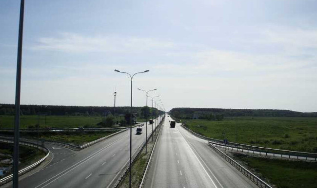 На автодороге Киев — Харьков открыто движение на Полтаву