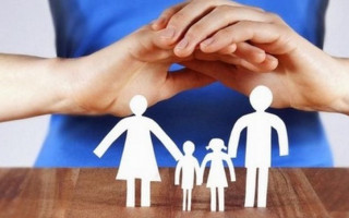 Допомога від держави для ВПО: хто та як отримуватиме виплату з травня