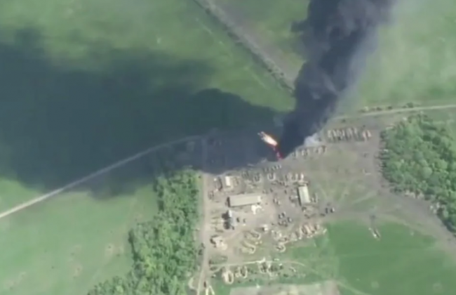 ВСУ эффектно «испепелили» оккупантов вместе с техникой: видео