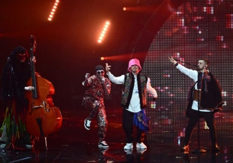 Украинская группа Kalush Orchestra вышла в финал Евровидения-2022