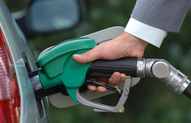 Кабмін на час війни спростив реалізацію імпортованого бензину в Україні