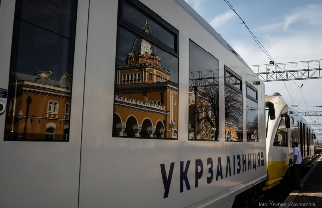 В потягах Інтерсіті та Інтерсіті+ знову можна буде замовити їжу та напої – УЗ