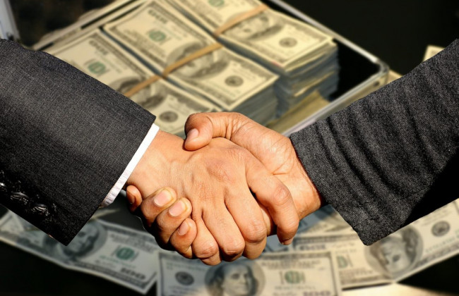 Мінцифри роздасть по 125 000 гривень бізнесу: хто може отримати гроші